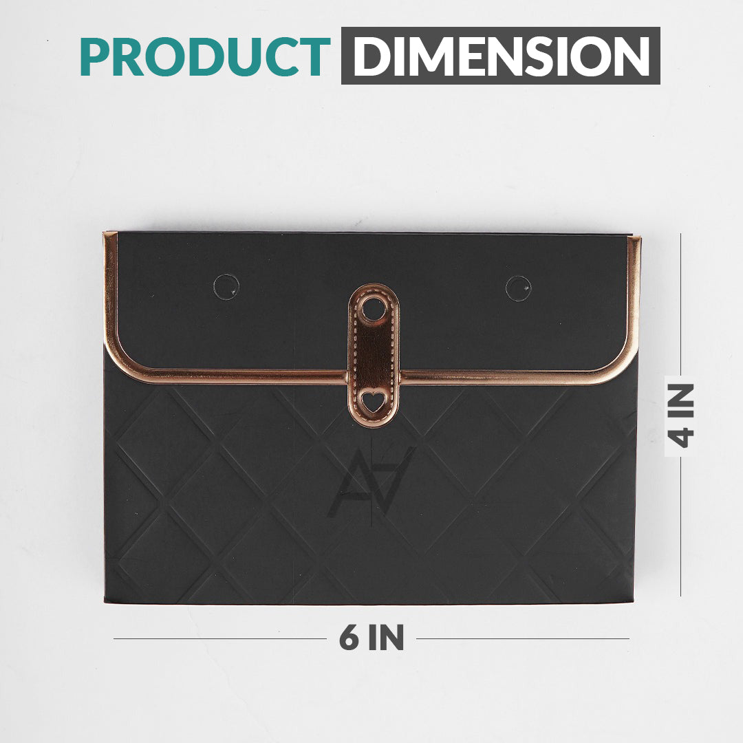 Quilted Flower Gift Boxes with Golden Chains 1 Pcs