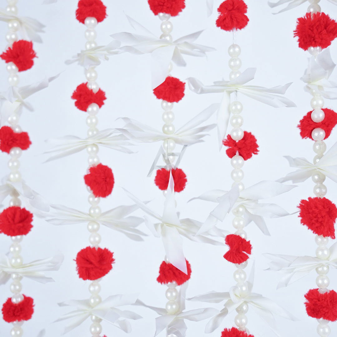 Small Pom Pom Garland 12 Pcs