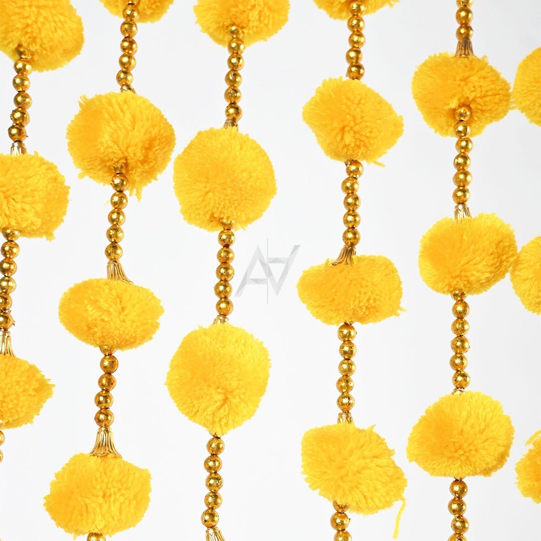 Pom Pom Garland 12 Pcs - aliakbardecoration