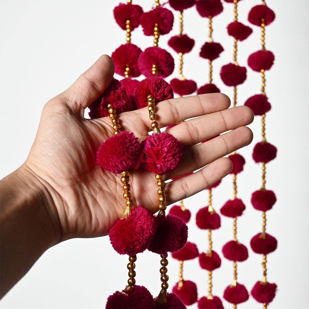 Pom Pom Garland 12 Pcs - aliakbardecoration